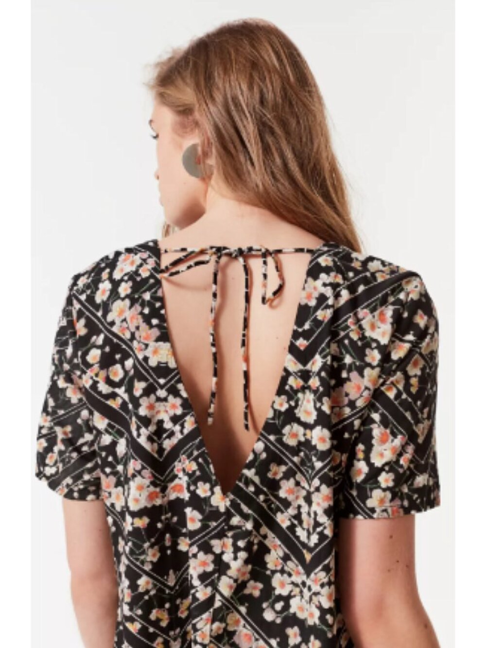 MOTEL Crosena boho festival dress in Cosmic Daisy - Picture 3 of 9